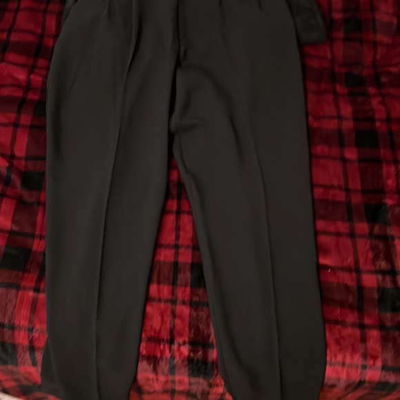 H&M Jumpsuit with Lace Sleeve Size 8 - Picture 2 of 2